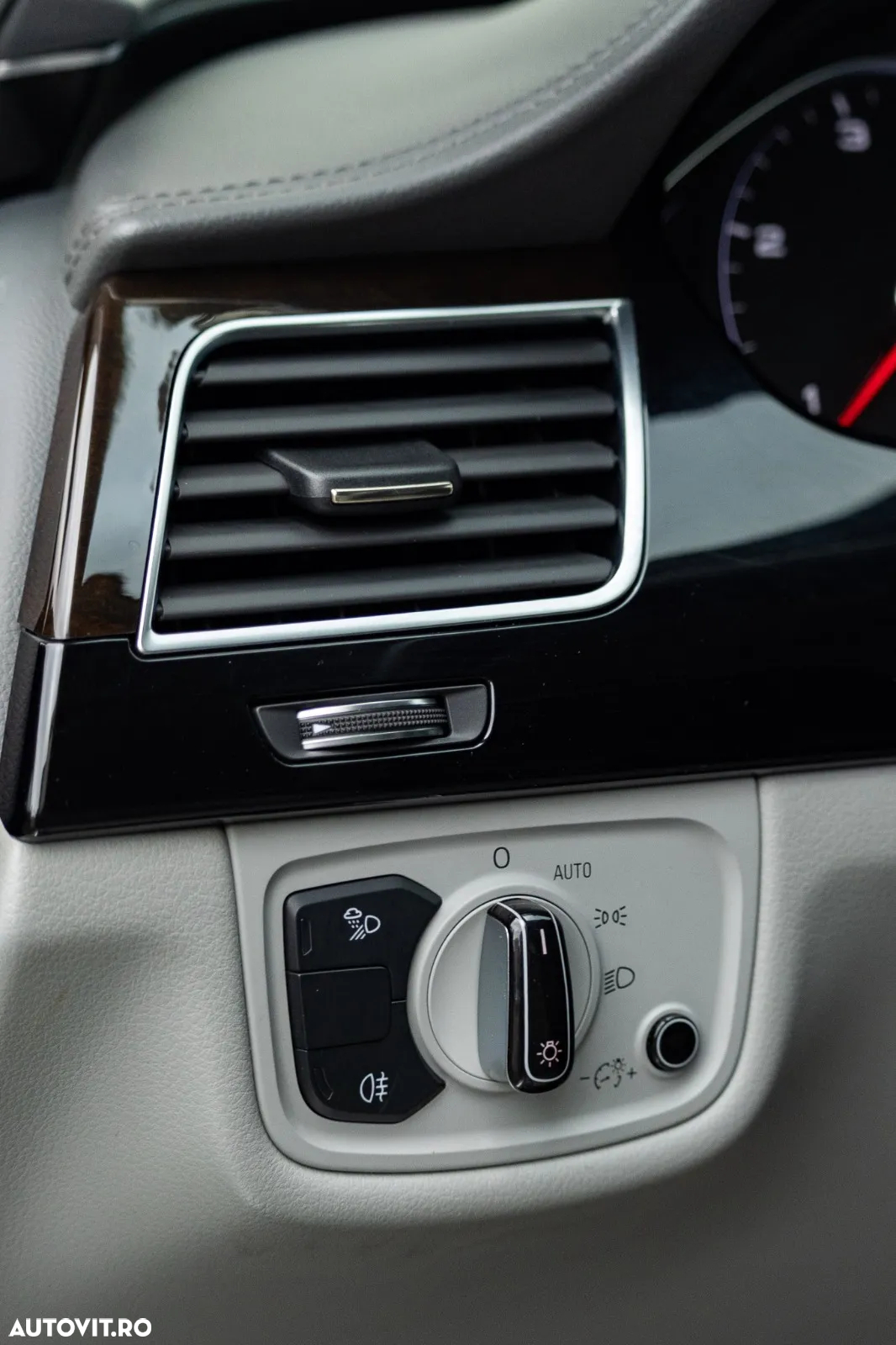 Audi A8 3.0 TDI DPF quattro Tiptronic - 30