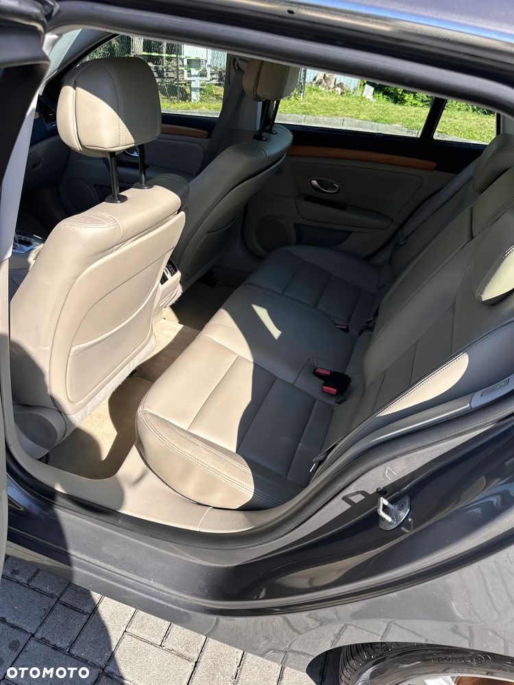 Renault Laguna 2.0 16V Turbo Initiale - 11