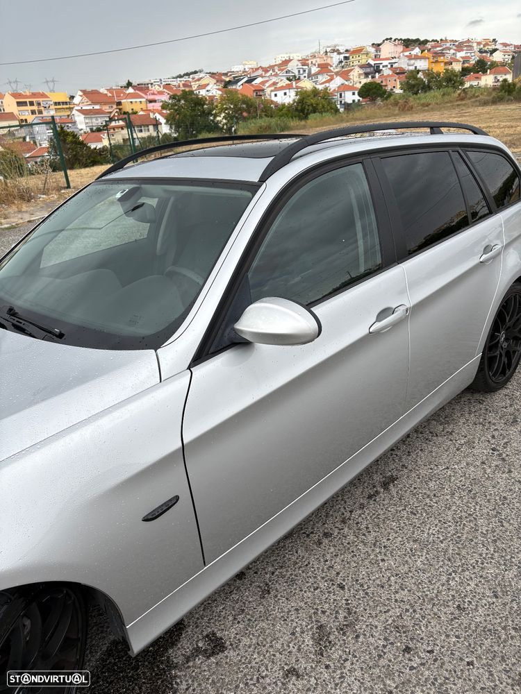 BMW 320 d Touring - 8