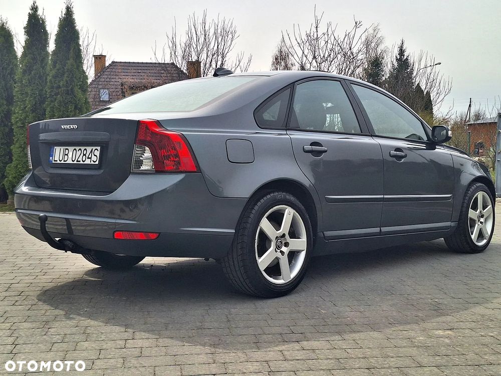Volvo S40 2.0 Summum - 6