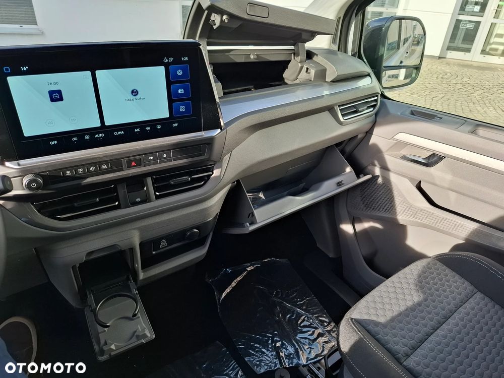 Volkswagen Caravelle - 14