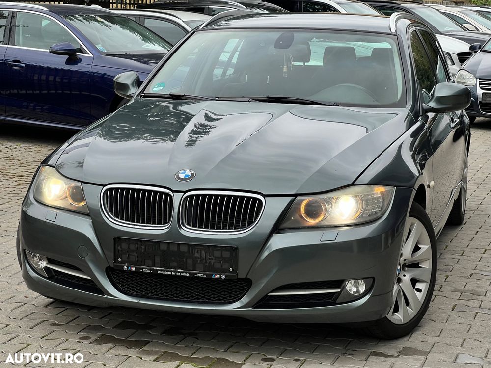 BMW Seria 3 318d DPF Touring Edition Lifestyle - 1