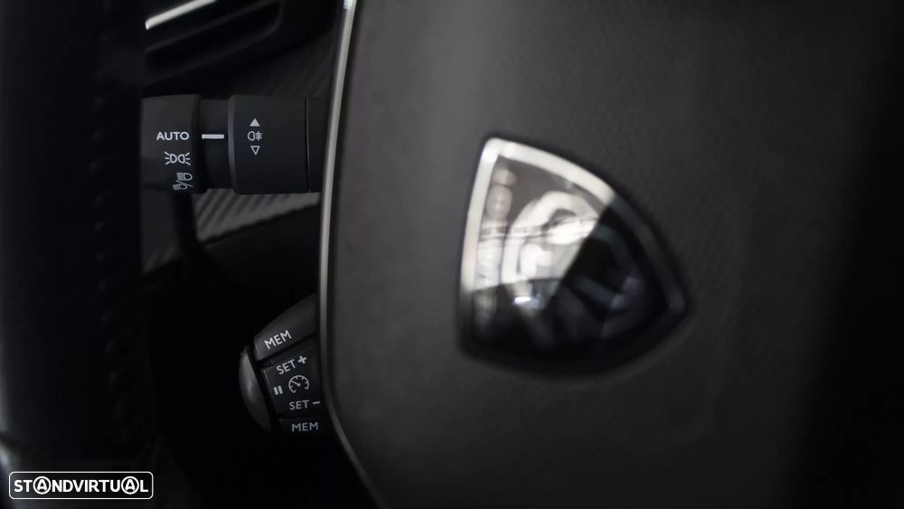 Peugeot 208 1.2 PureTech Active - 21