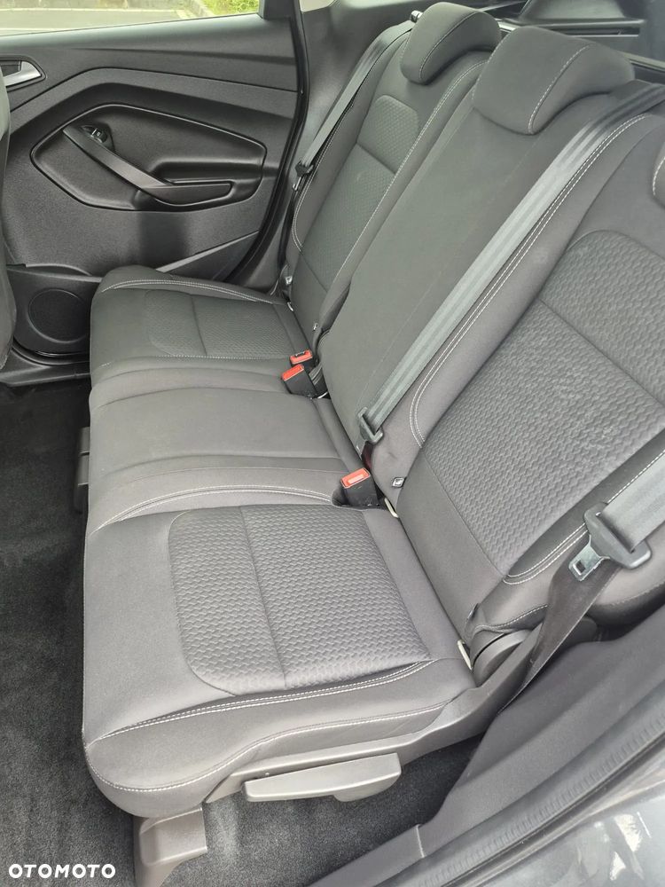 Ford Kuga 1.5 EcoBoost 2x4 Cool & Connect - 20