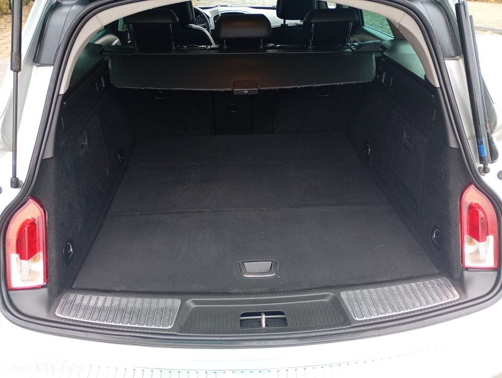 Opel Insignia 2.0 CDTI EcoFLEX Cosmo - 27