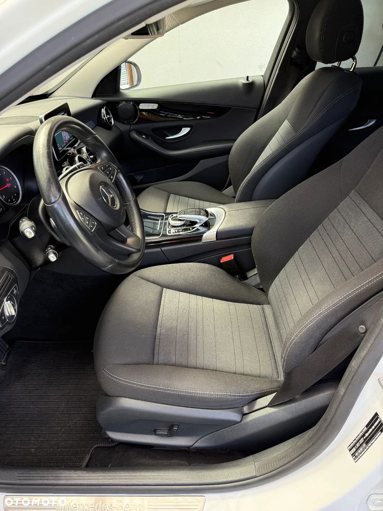 Mercedes-Benz Klasa C 180 (BlueTEC) d T 7G-TRONIC - 17