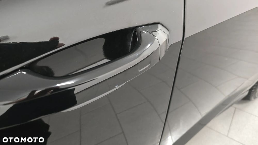 Audi A6 Avant 40 TDI quattro S tronic S line - 9