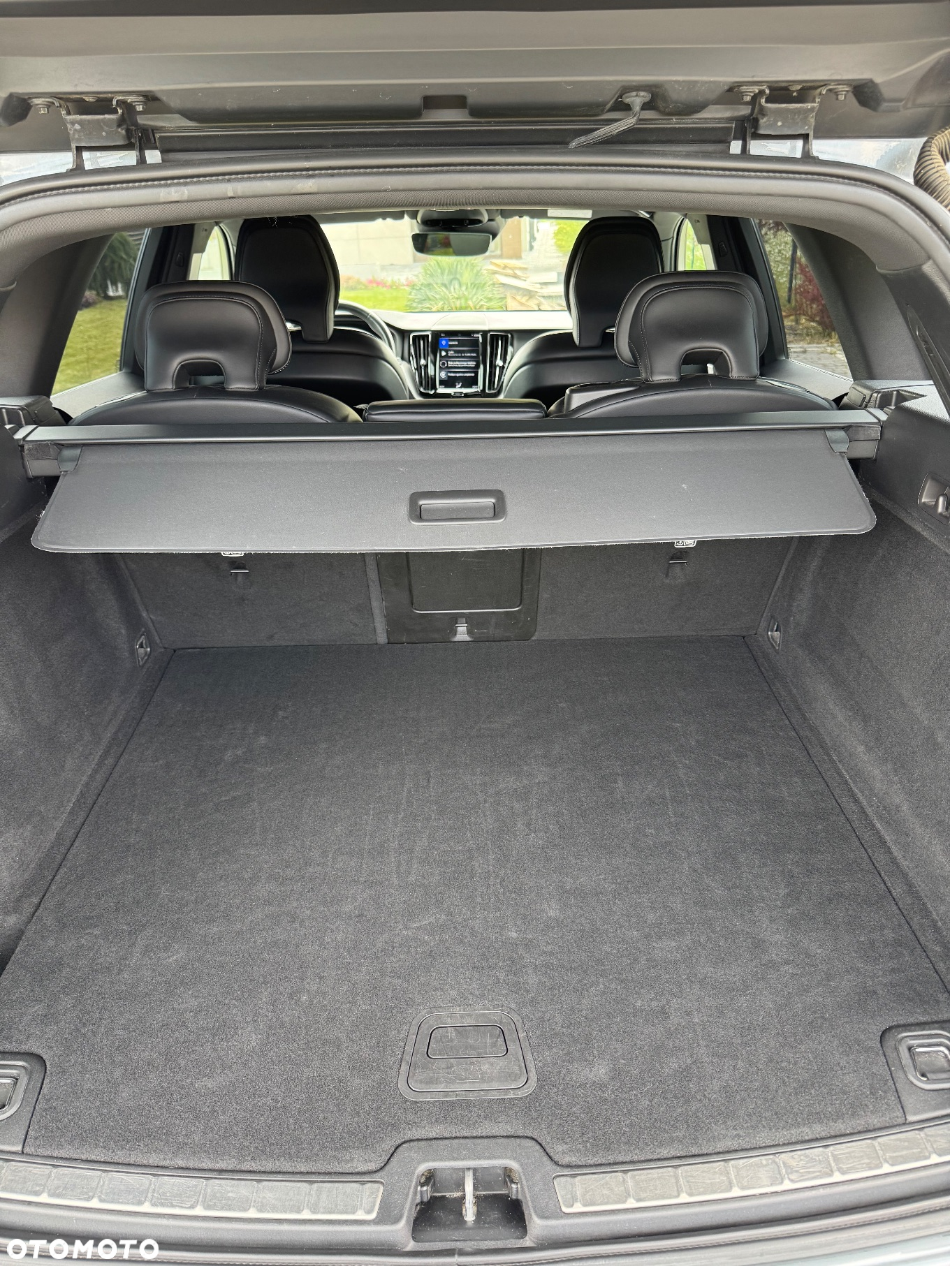 Volvo XC 60 D4 AWD R-Design - 13