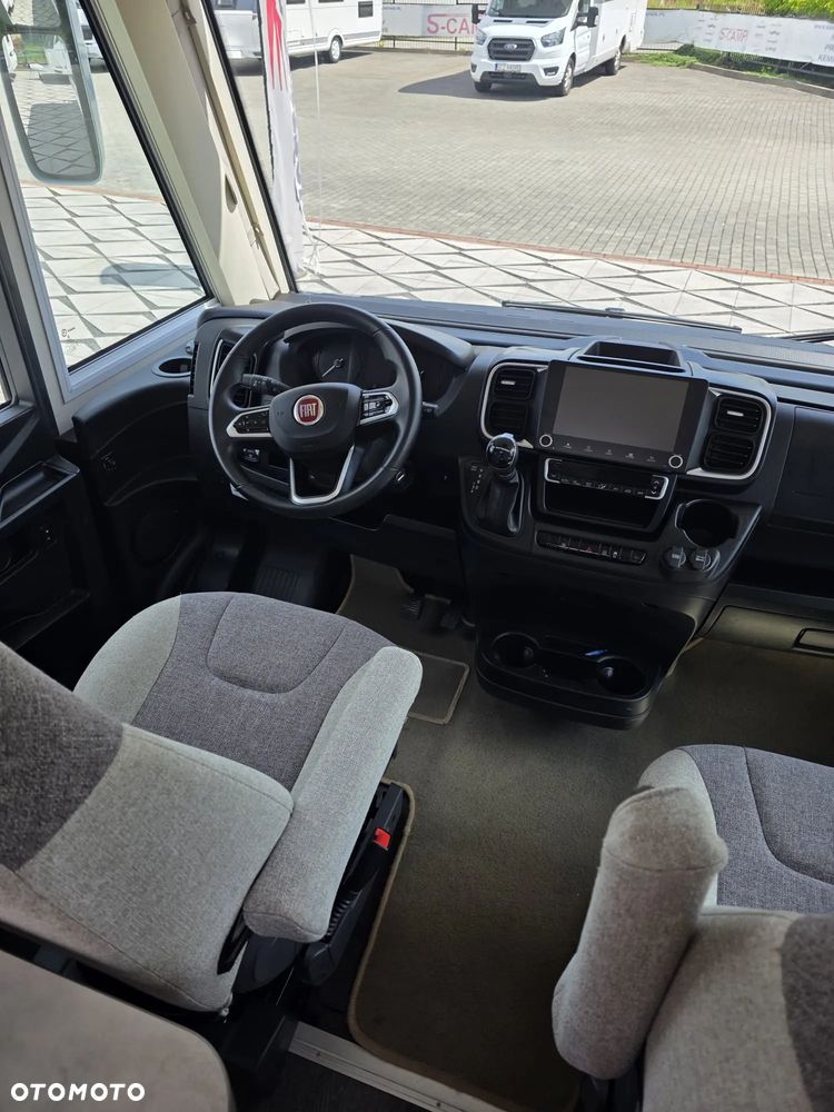 KNAUS Live 700 MEG - 9
