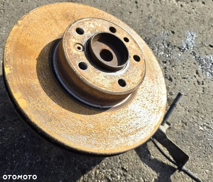 zwrotnica piasta łożysko przód prawy prawe bmw 5 e39 530i 3.0i kombi