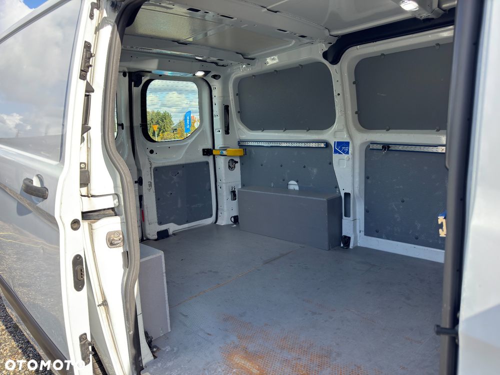Ford Transit Custom - 24