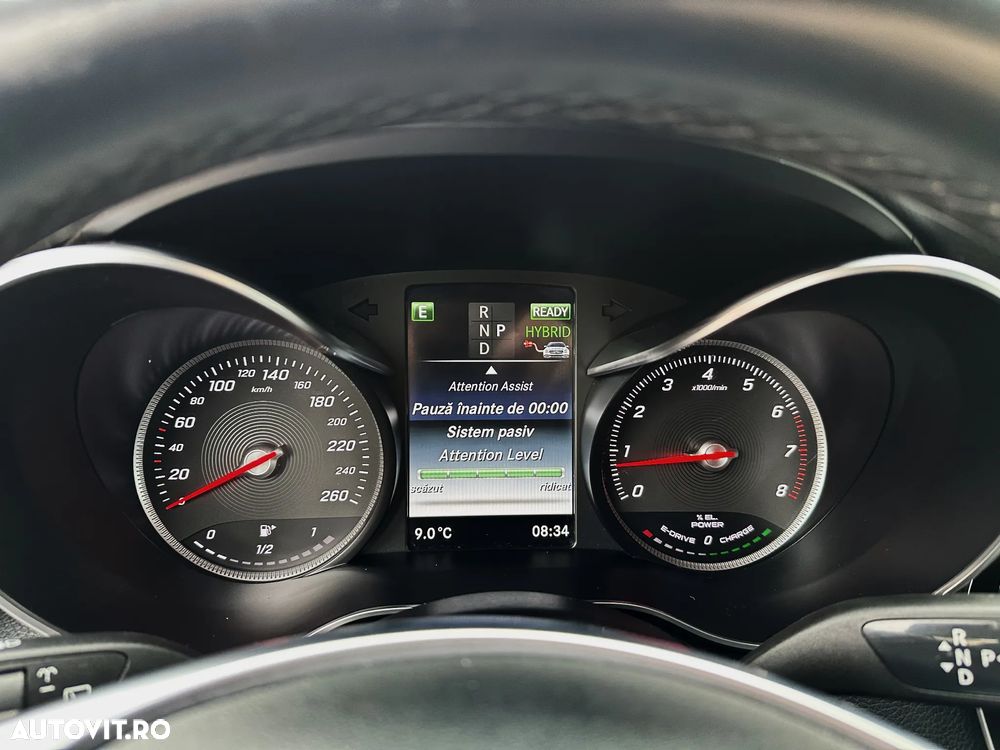 Mercedes-Benz GLC - 28