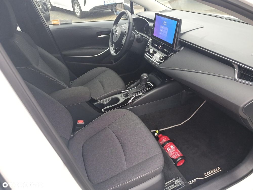 Toyota Corolla 1.8 Hybrid Comfort - 27