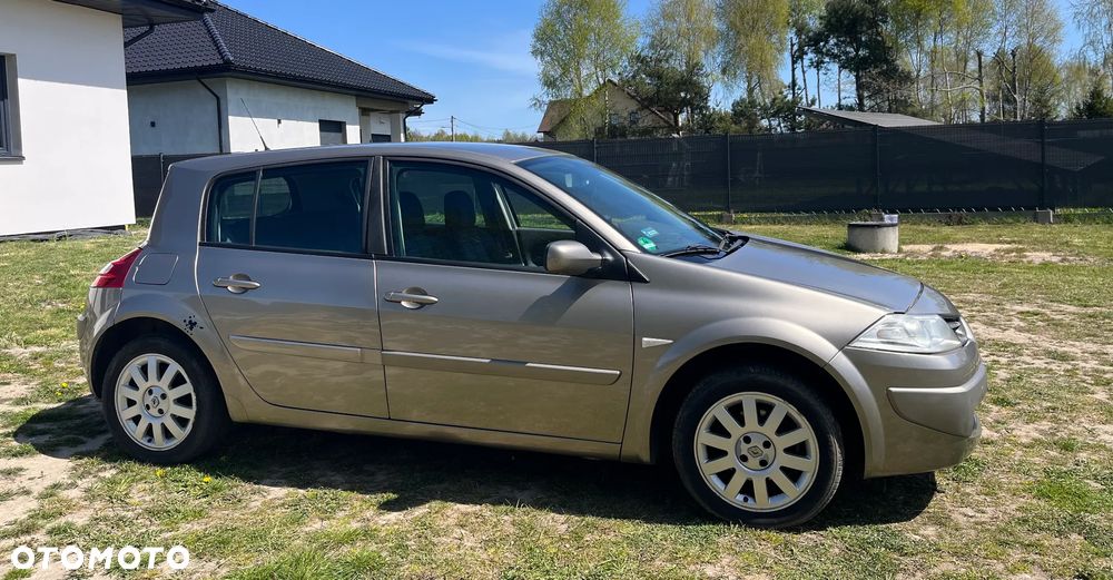 Renault Megane 1.6 16V Dynamique - 4