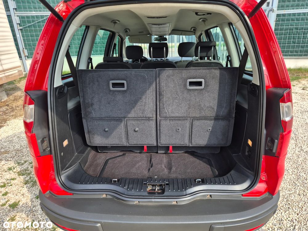 Ford Galaxy - 18