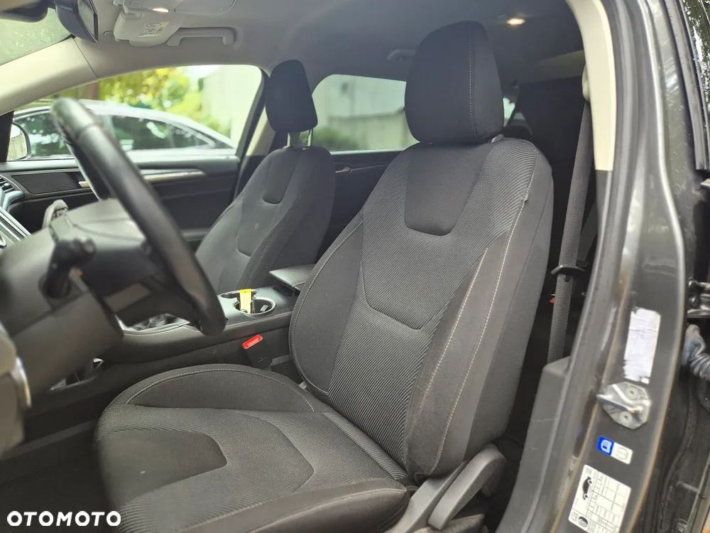 Ford Mondeo 2.0 TDCi Titanium - 16