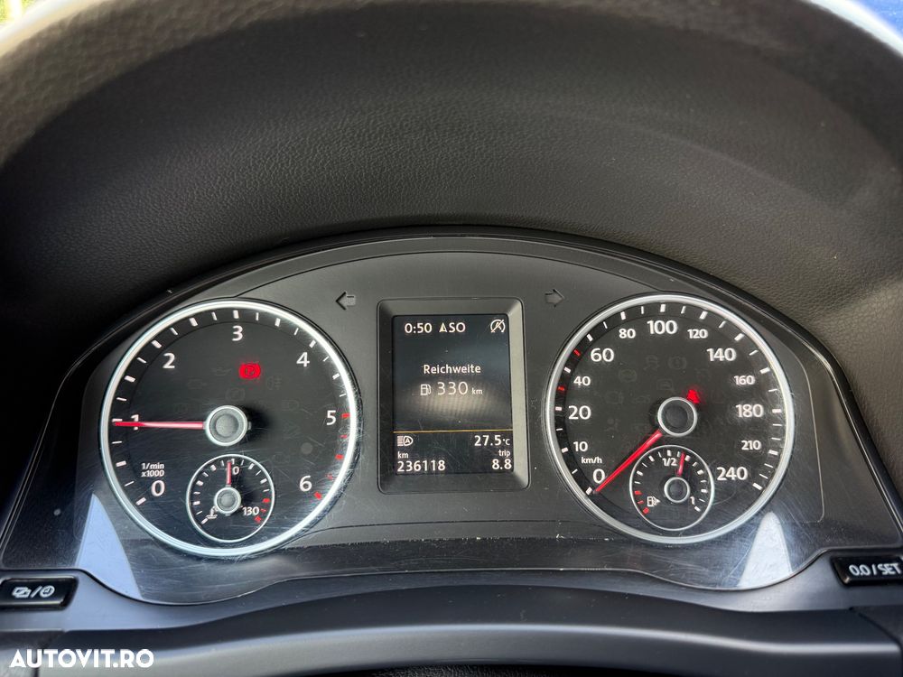 Volkswagen Tiguan 2.0 TDI SCR BlueMotion Technology Lounge Sport & Style - 10