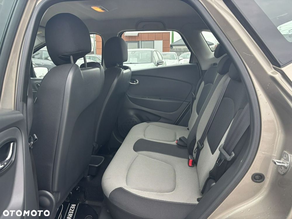 Renault Captur - 30