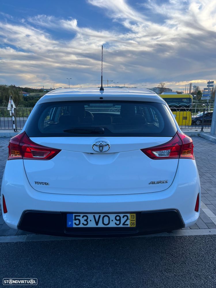 Toyota Auris 1.4 D-4D - 4