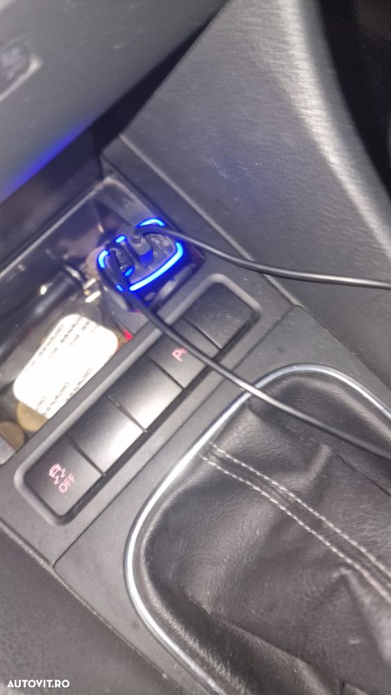 Volkswagen Golf - 10