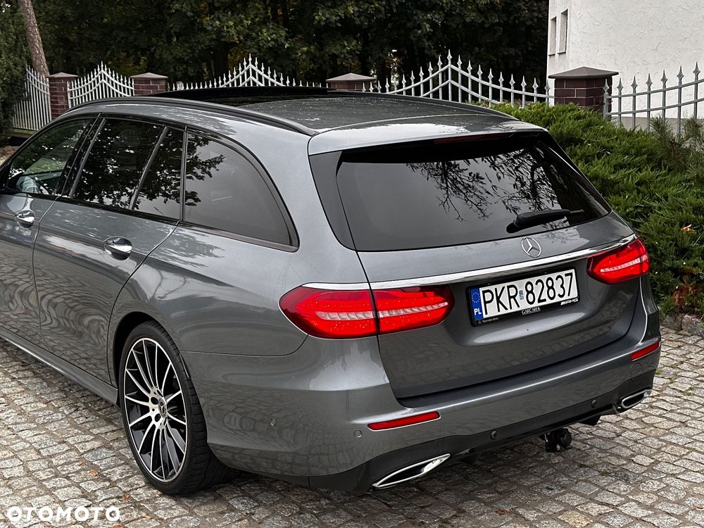 Mercedes-Benz Klasa E 220 d 4-Matic AMG - 35