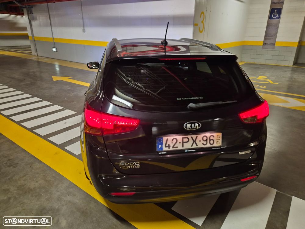 Kia Ceed SW 1.6 CRDi Prime - 17
