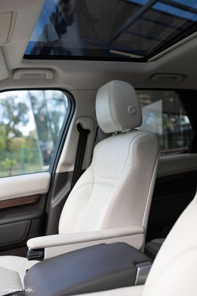 Land Rover Discovery 3.0 TD6 HSE Auto - 41