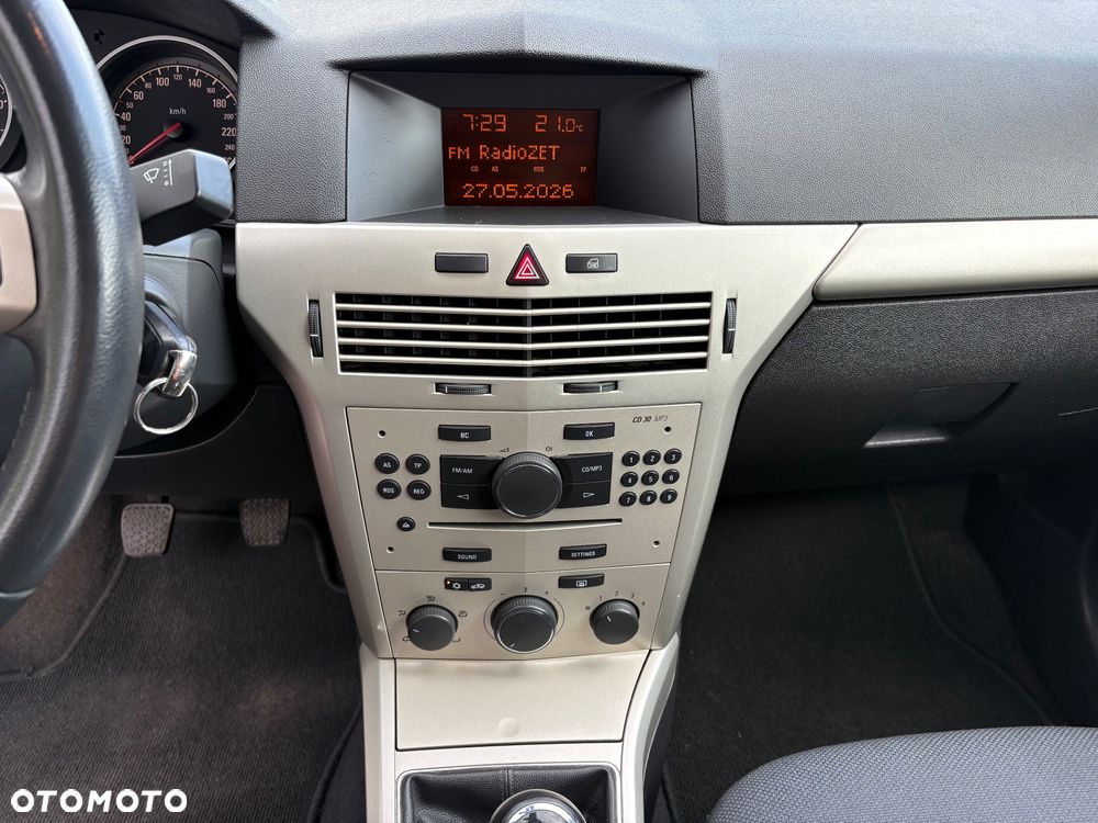 Opel Astra 1.6 Design Edition - 35
