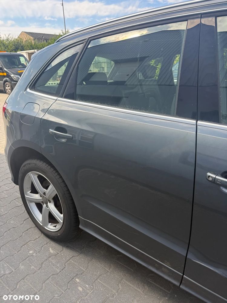 AUDI Q5 8R LZ7S DRZWI PRAWE TYLNE KOMPLETNE LAKIER ORYGINAŁ