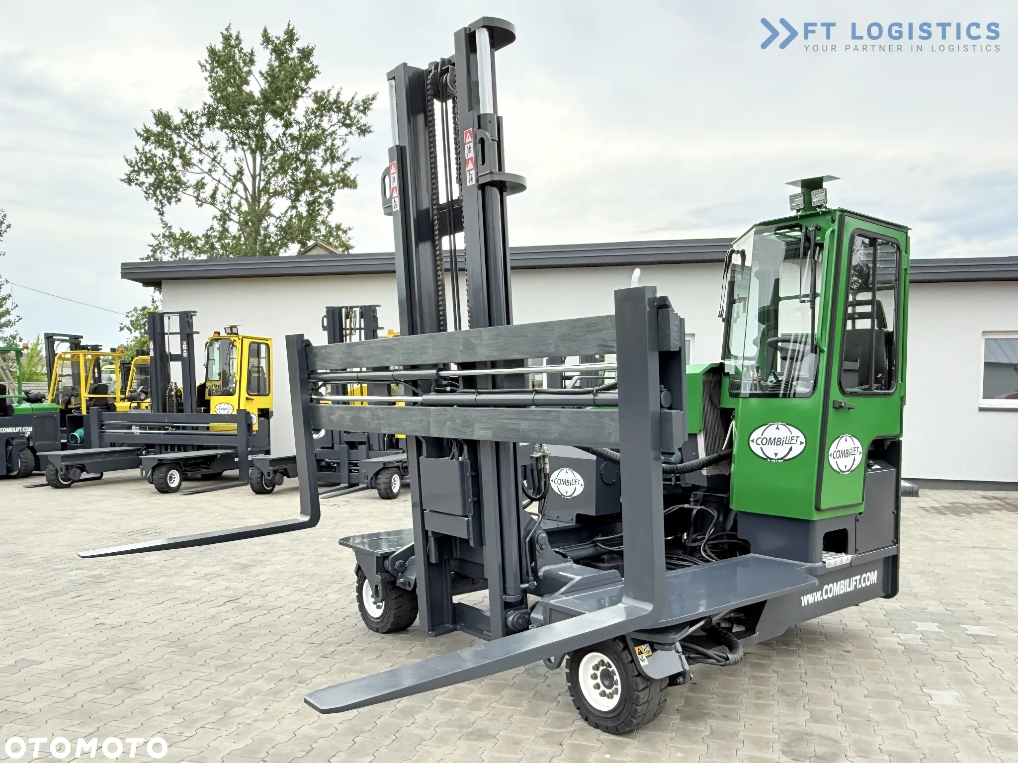 Combilift C4500 / DIESEL / DUPLEX 4000MM / SZEROKI POZYCJONER WIDEŁ / OGRZEWANIE / PEŁNA KABINA / STAN IDEALNY / Szeroka oferta wózków czterokierunkowych i bocznych, dopasowanych do różnorodnych potrzeb i zastosowań - 25