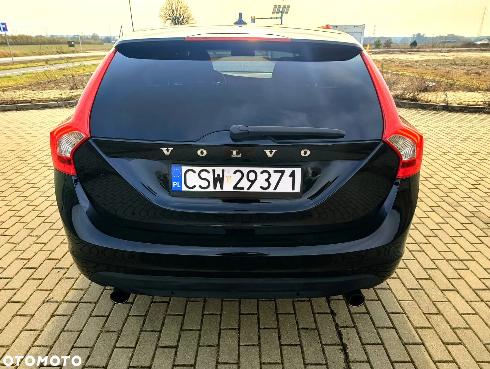 Volvo V60 T3 Momentum - 6