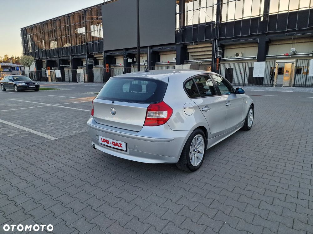 BMW Seria 1 - 10
