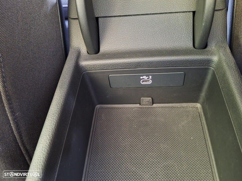 Audi A4 Avant - 30