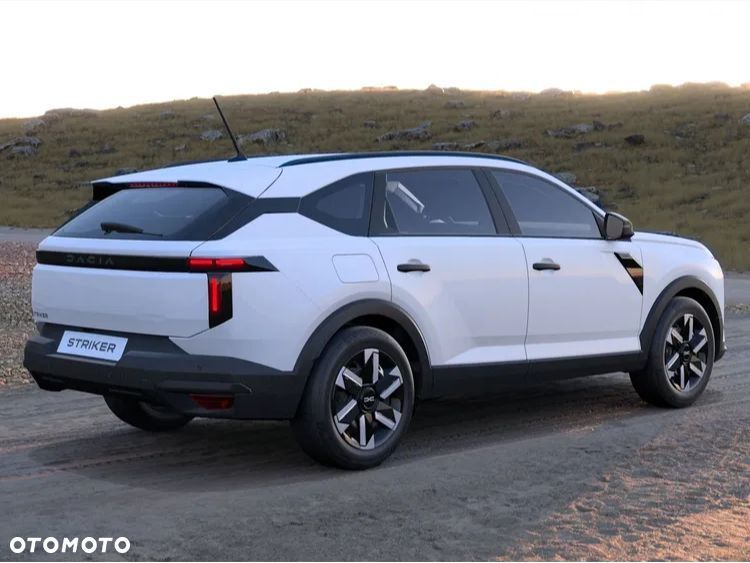 Dacia Striker mild hybrid-G 140 Essential - 3