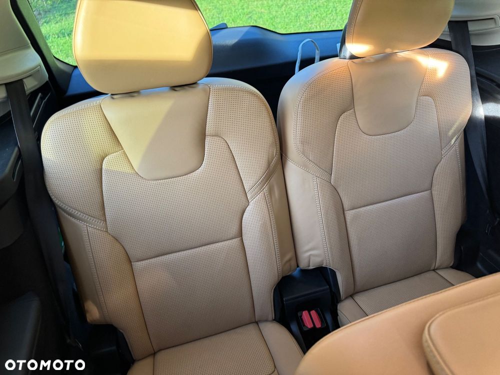 Volvo XC 90 D5 AWD Inscription 7os - 33