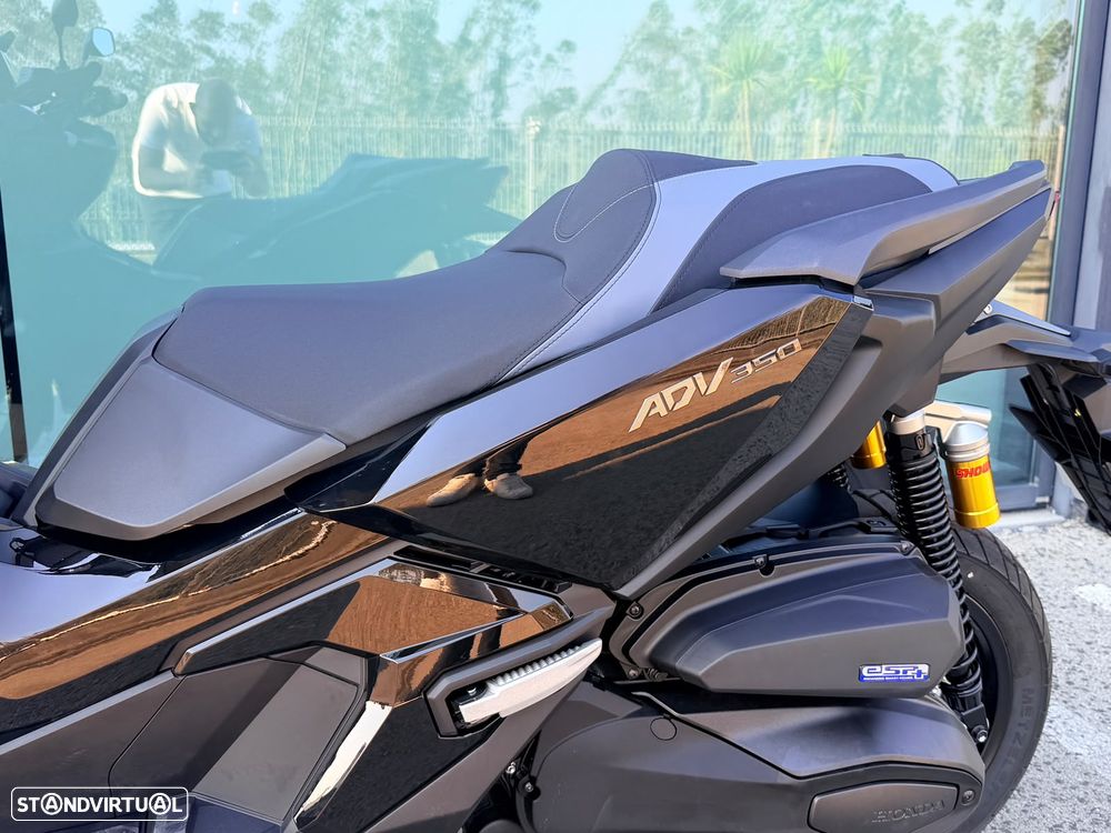 Honda ADV 350 - 5
