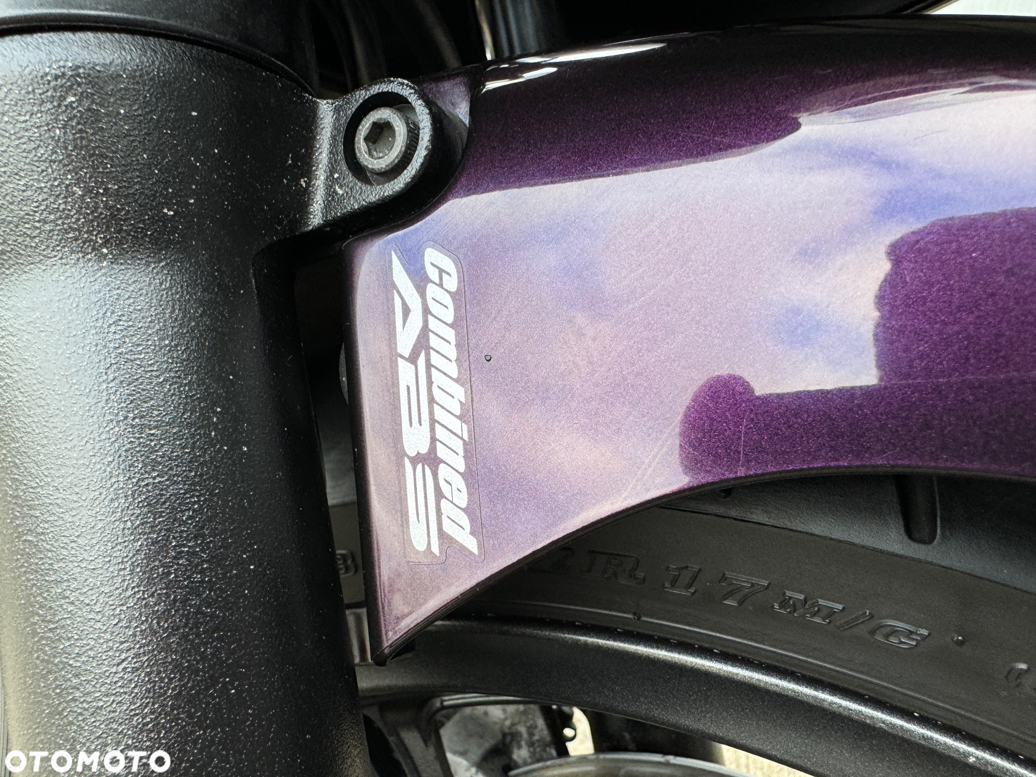 Honda DN-01 - 10