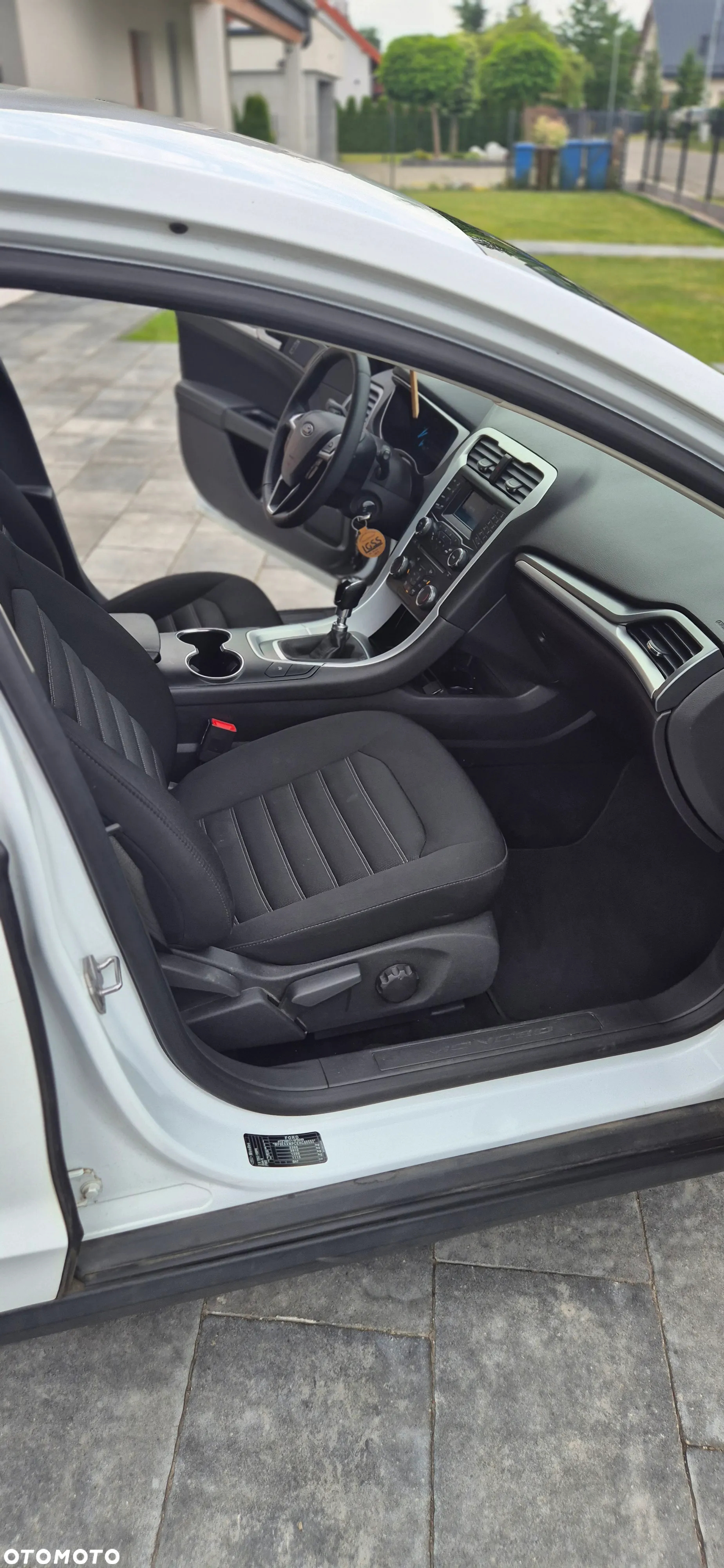 Ford Mondeo 2.0 TDCi Ambiente - 13