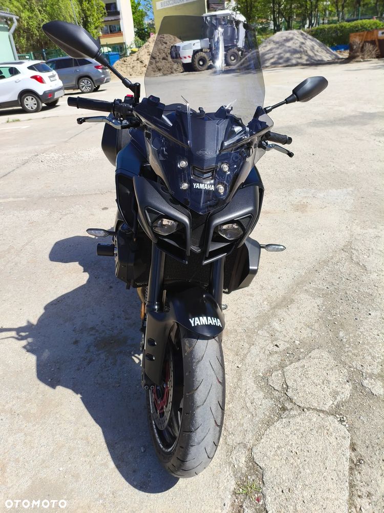 Yamaha MT - 12