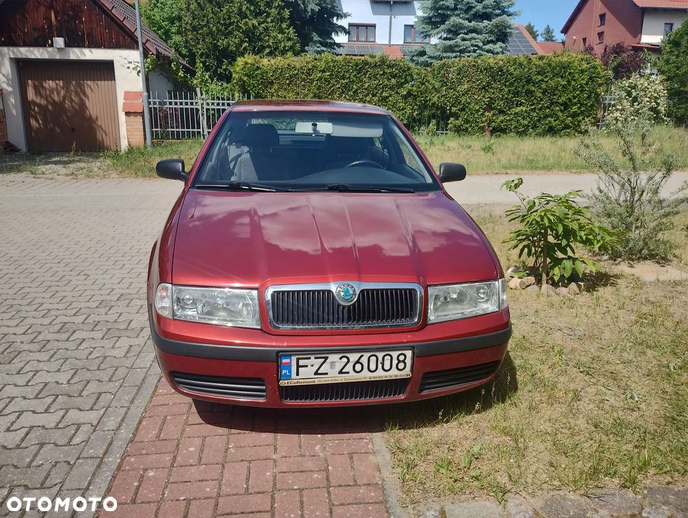 Skoda Octavia 1.6 Classic - 3