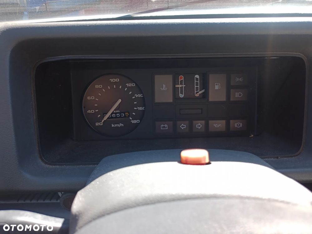 Ford Fiesta 1.0 T - 12