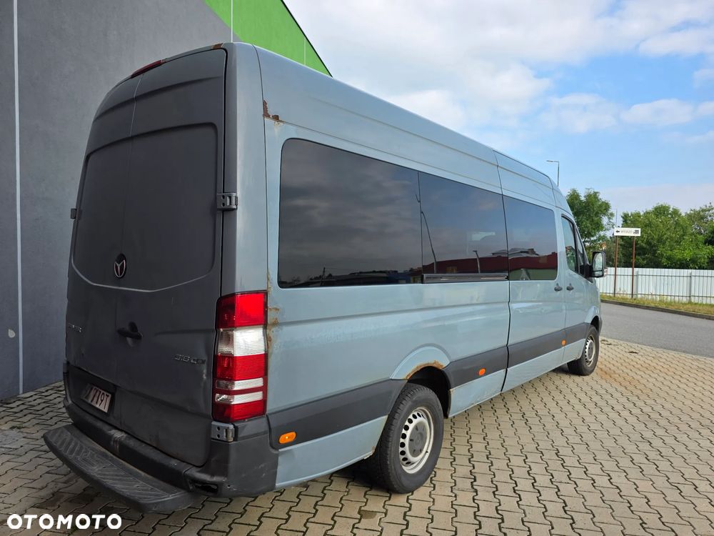 Mercedes-Benz Sprinter 906.213 - 11