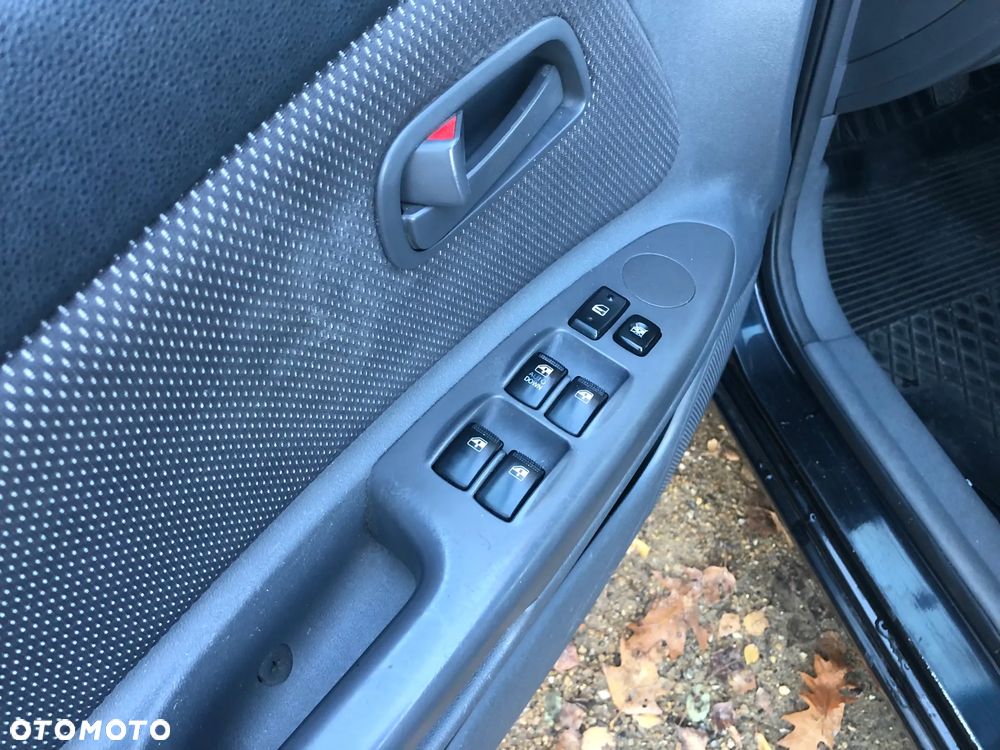 Kia Rio - 31