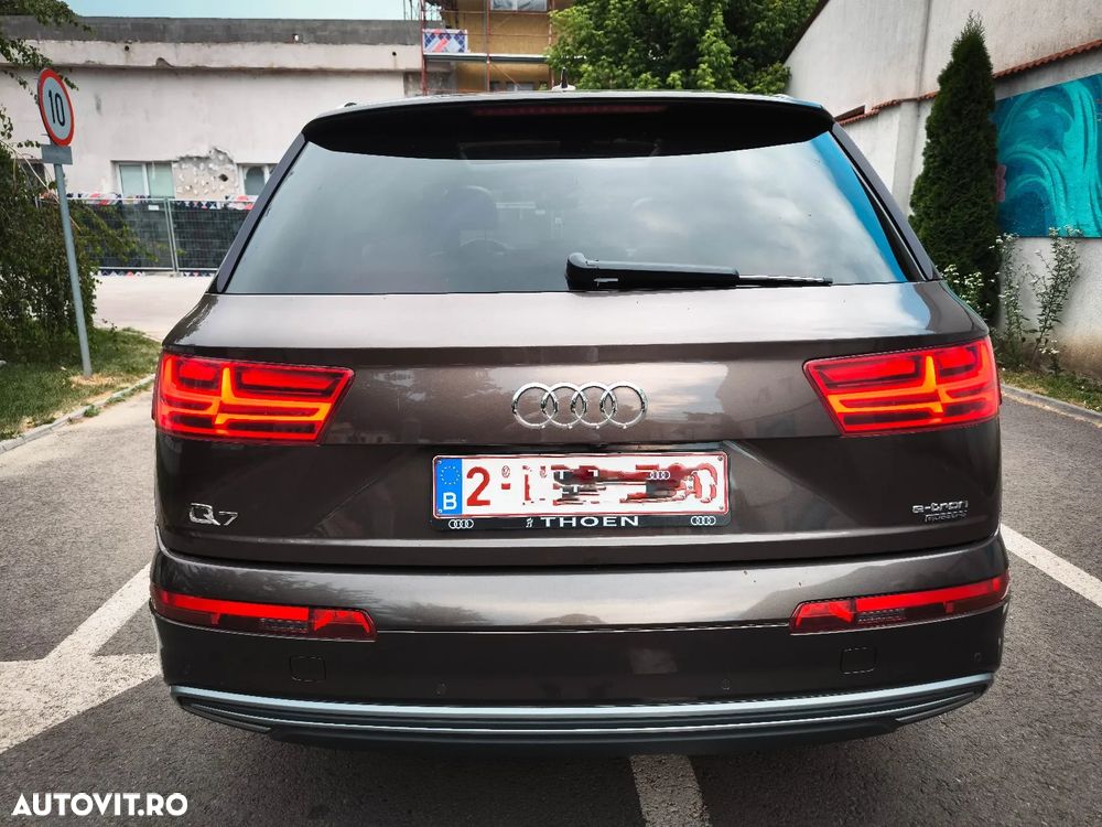 Audi Q7 e-tron 3.0 TDI quattro Tiptronic - 9
