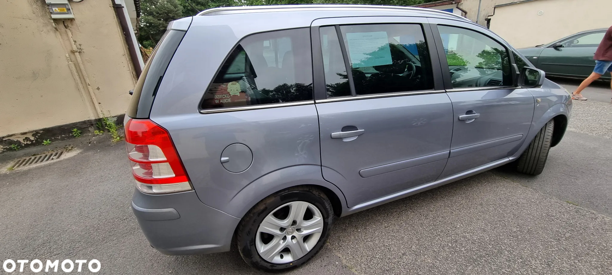 Opel Zafira 1.8 111 - 10