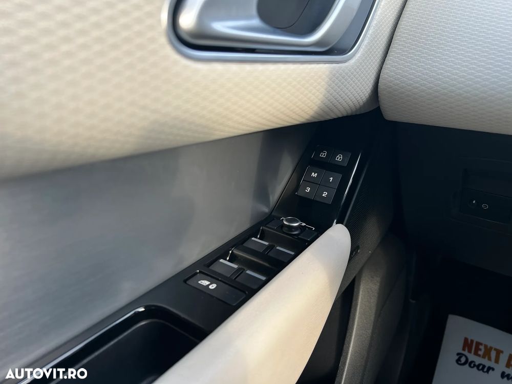 Land Rover Range Rover Velar 2.0 D200 MHEV Dynamic SE - 21