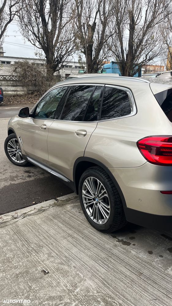 BMW X3 xDrive20d Aut. Luxury Line - 4
