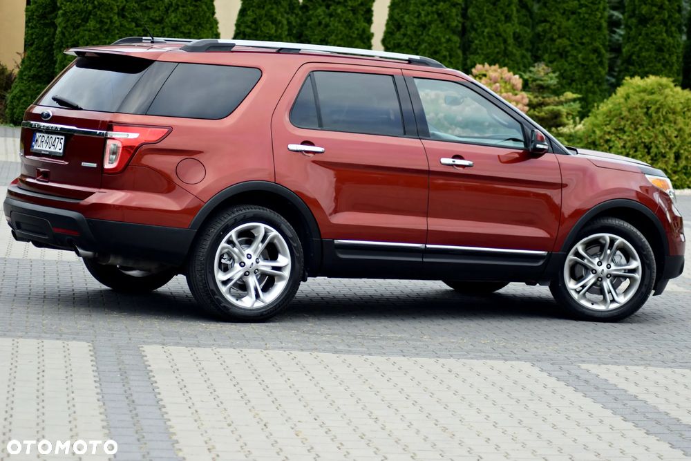 Ford Explorer - 23