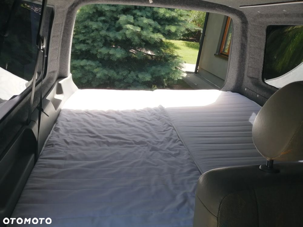 Volkswagen Transporter Multivan Comfortline - 7