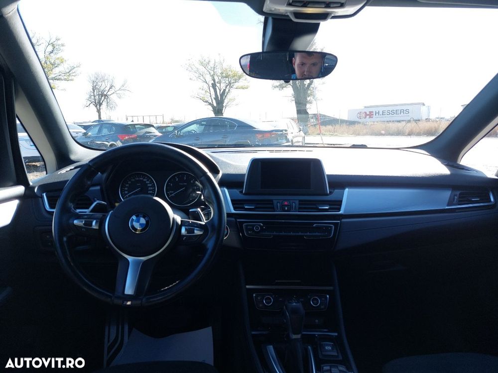 BMW Seria 2 220d xDrive AT Standard - 14